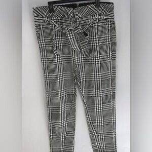 NWT. AG Adriano Goldschmied, L, Monochrome Checkered Plaid Pants